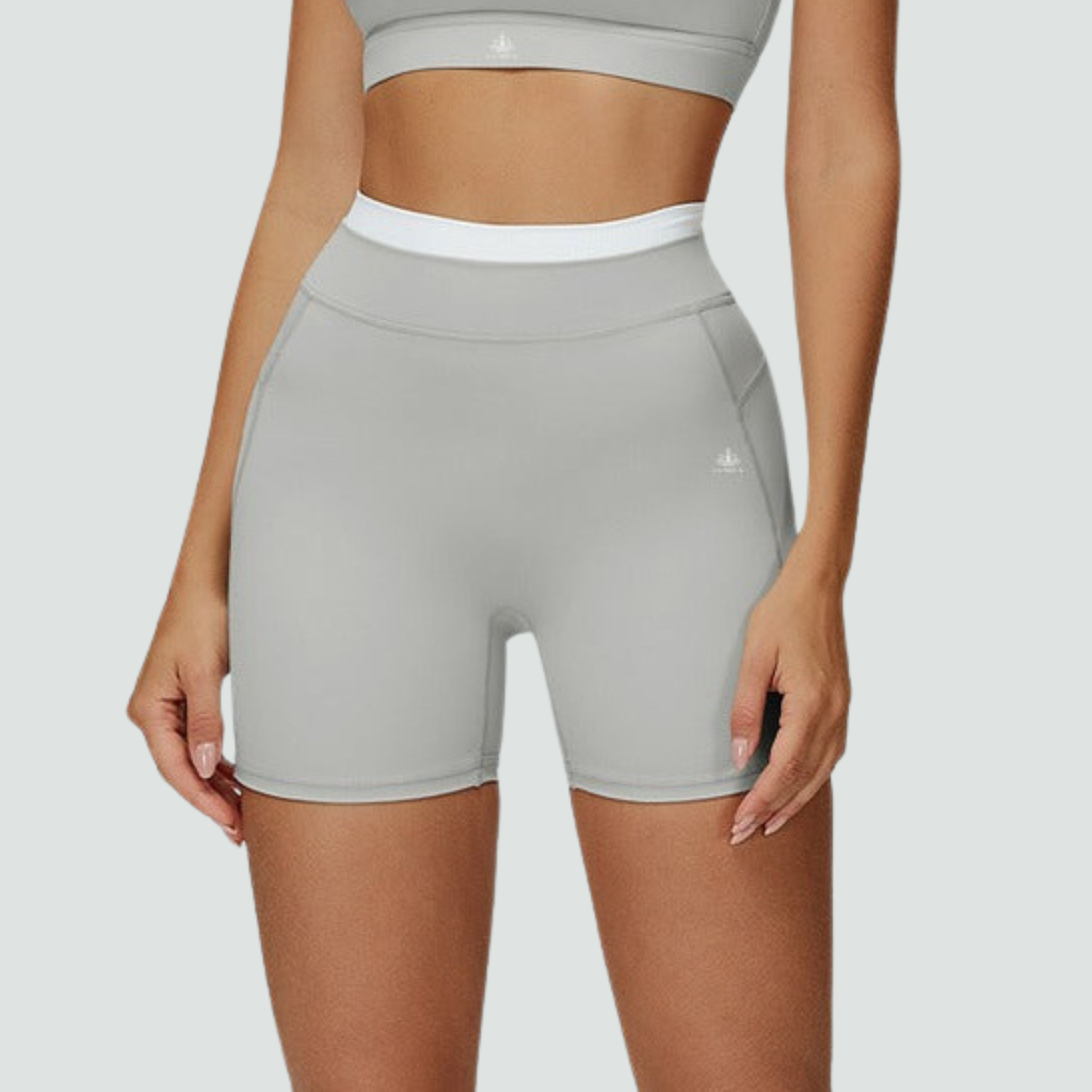 Graue Shorts
