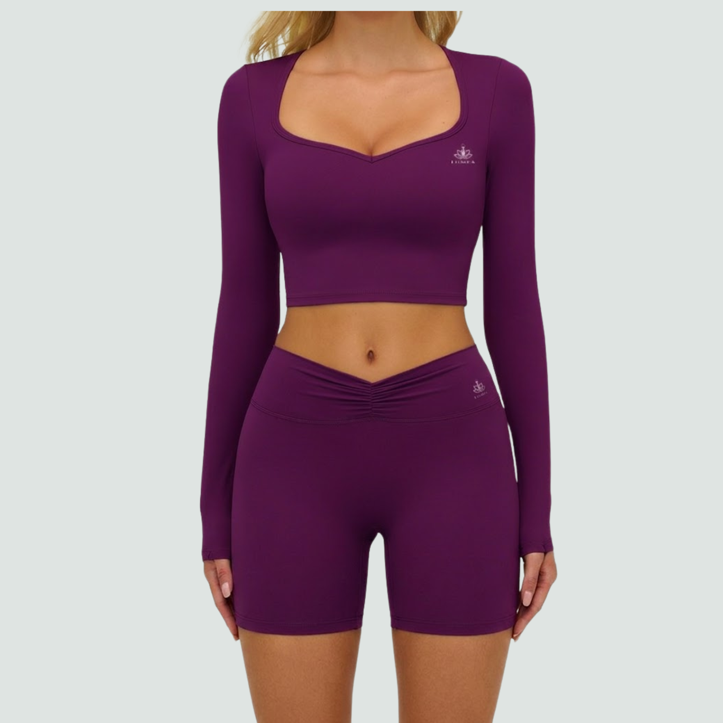 Set aus lila Top und Shorts