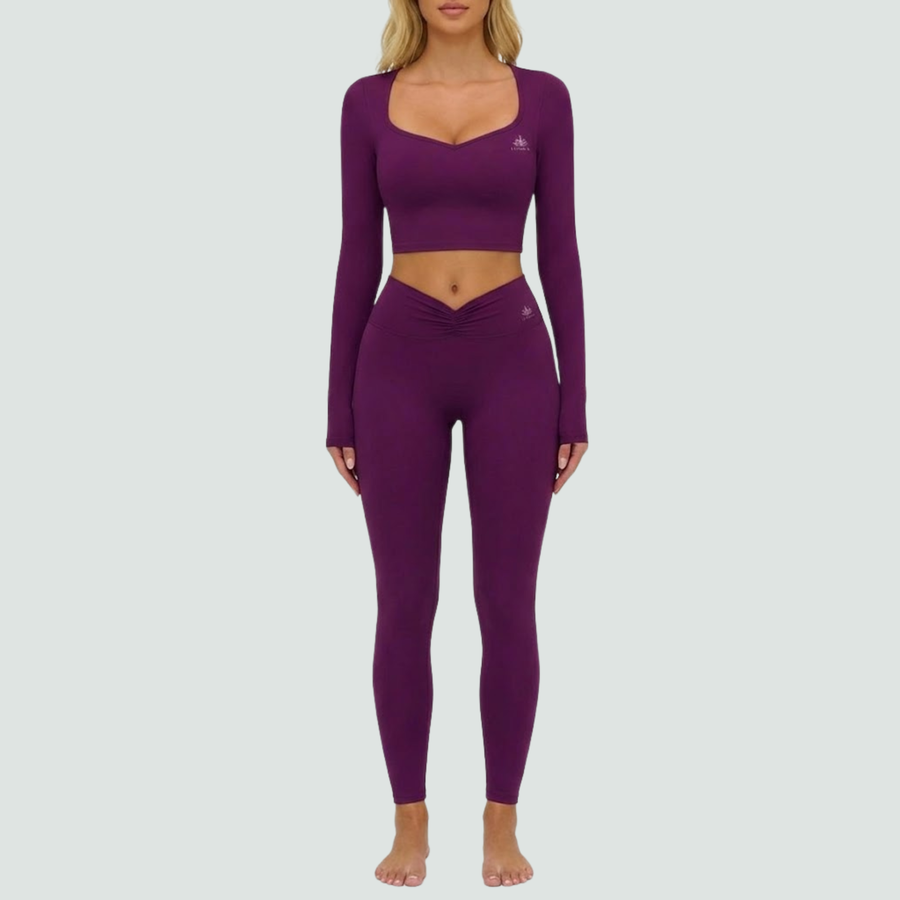 Set aus lila Oberteil und Leggings